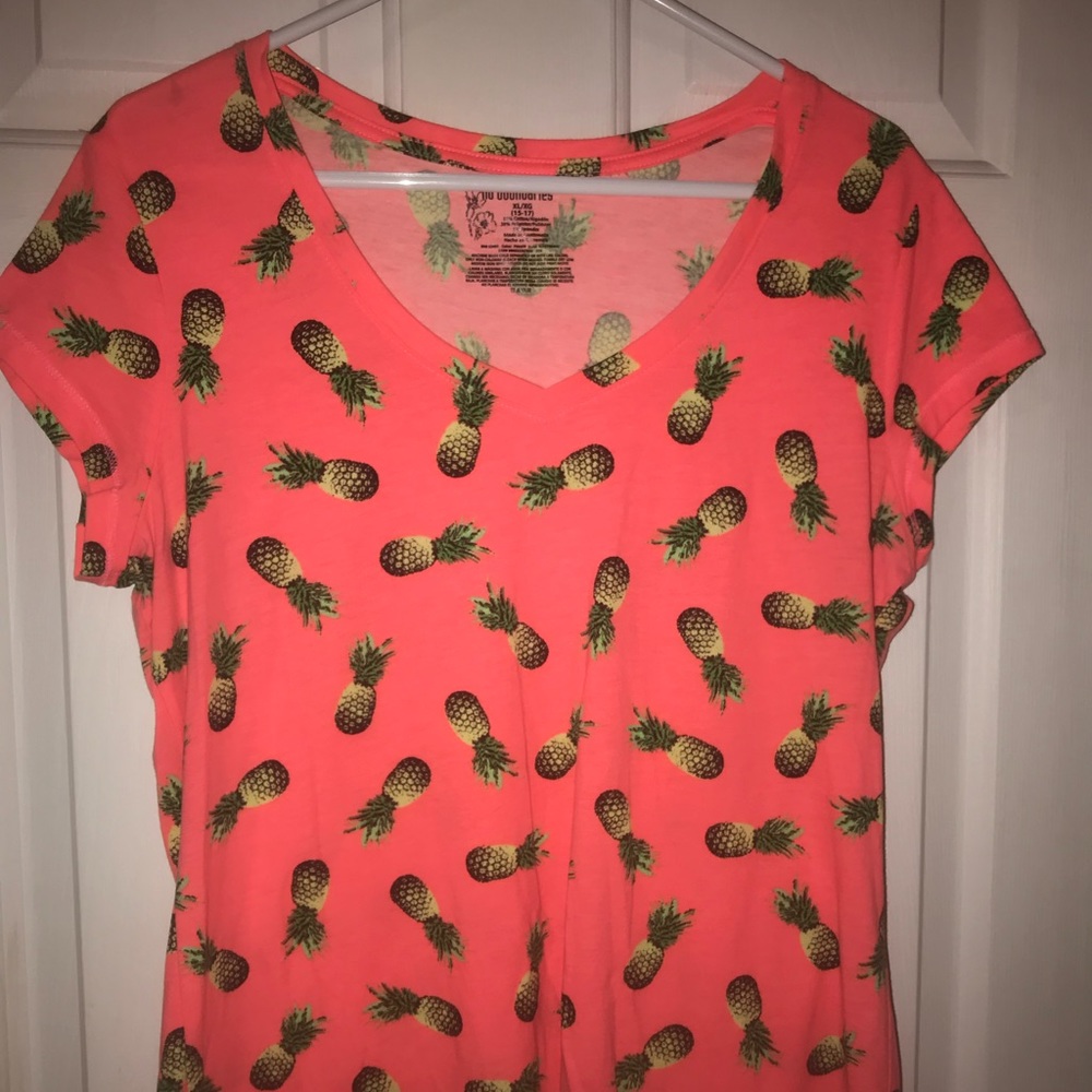 Pineapple top 🍍🍍